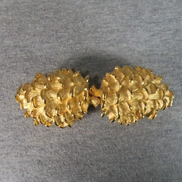 Vintage Paquette Pine Cone Belt Buckle Gold Tone 70s 80s Textured - Picture 5 of 6